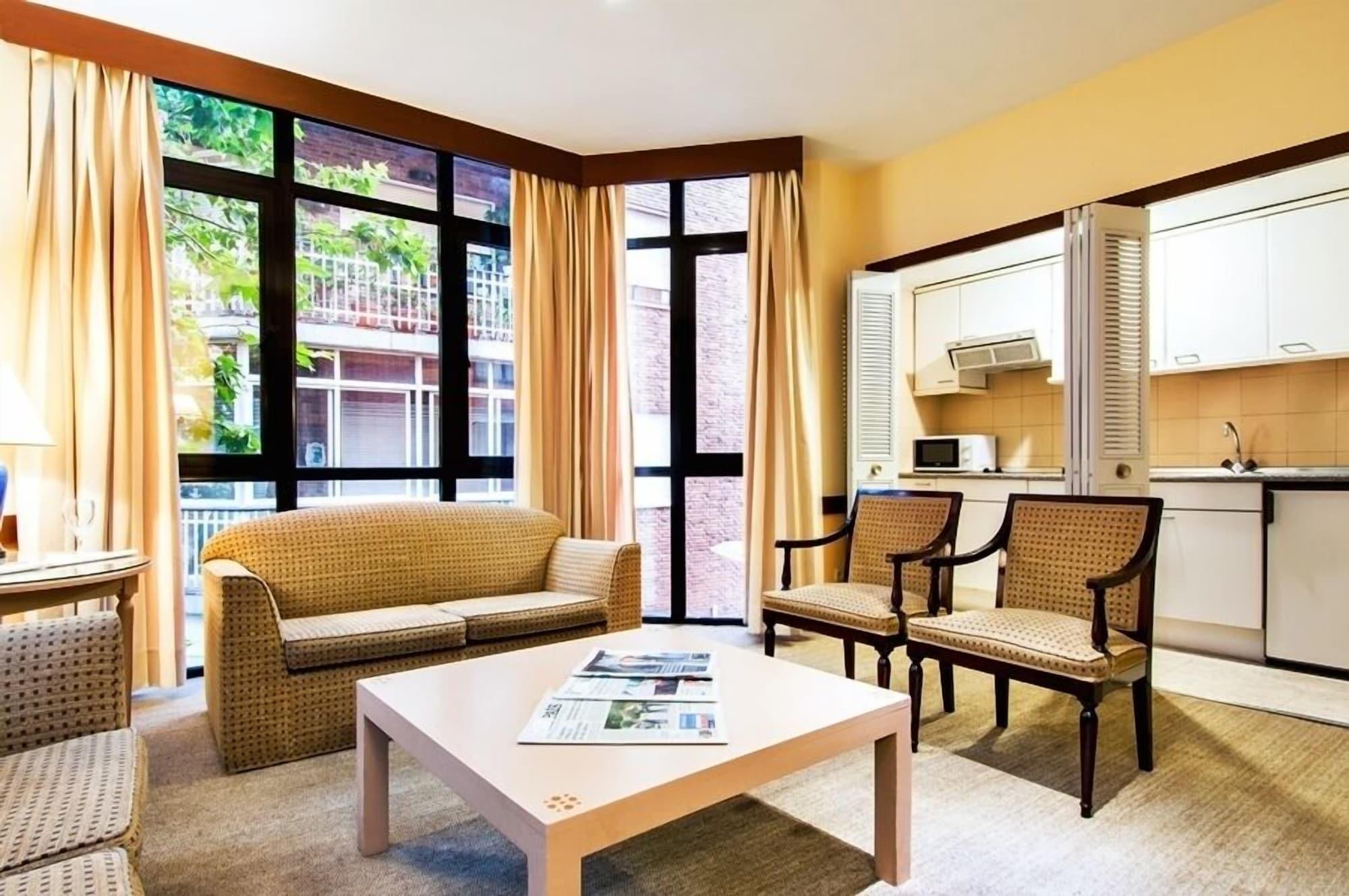 Espahotel Plaza Basílica Apart-hotel 3*