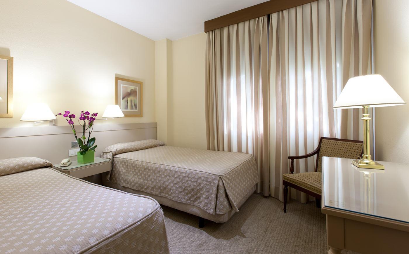Espahotel Plaza Basílica Apart-hotel Madri