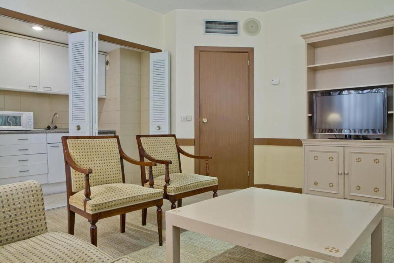 Espahotel Plaza Basílica Apart-hotel 3*