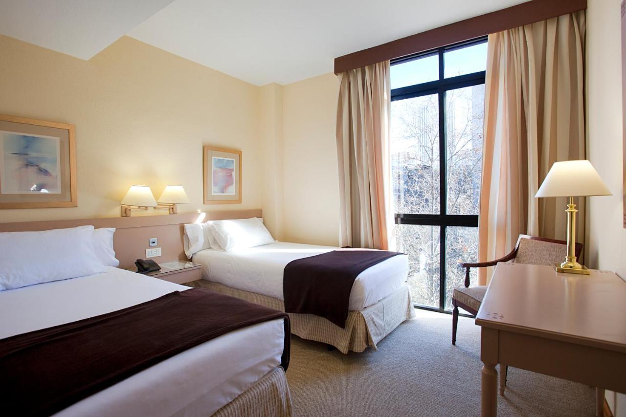 Apart-hotel Espahotel Plaza Basílica 3*