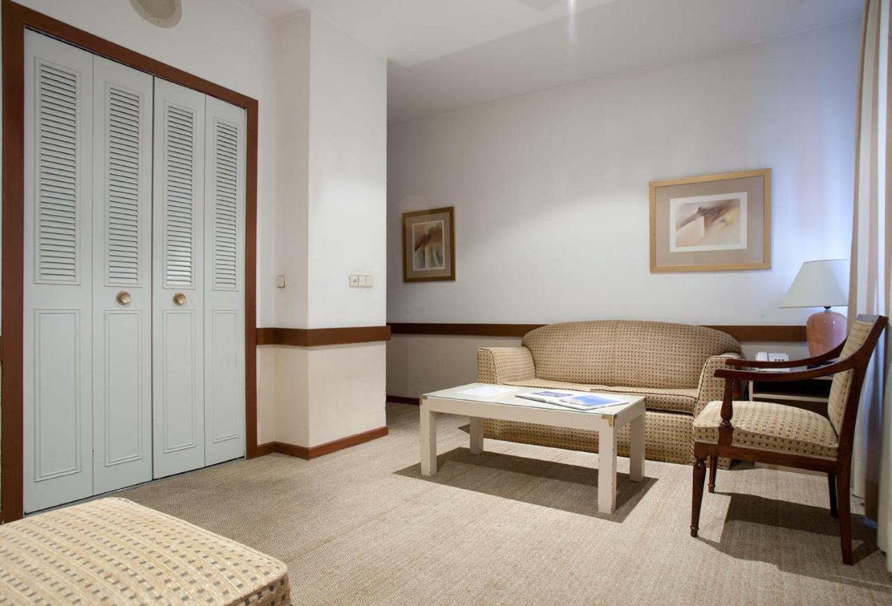 Espahotel Plaza Basílica Apart-hotel
