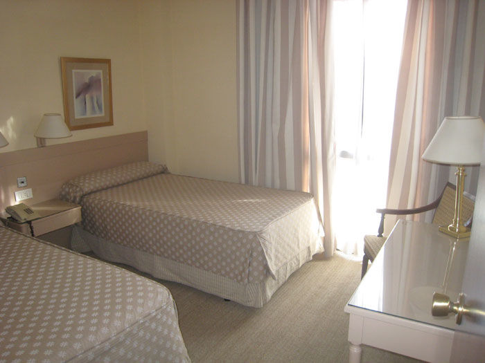 Apart-hotel Espahotel Plaza Basílica 3*